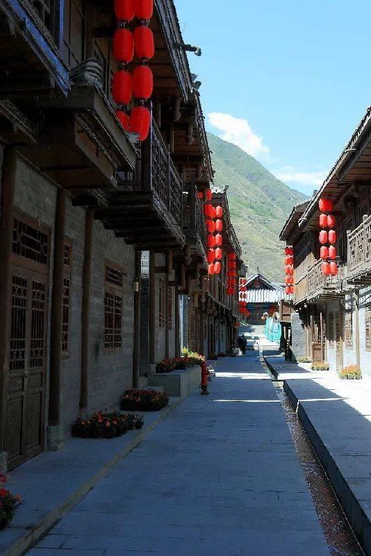 广联达去年净利预降超九成，实控人持股市值蒸发超70亿元